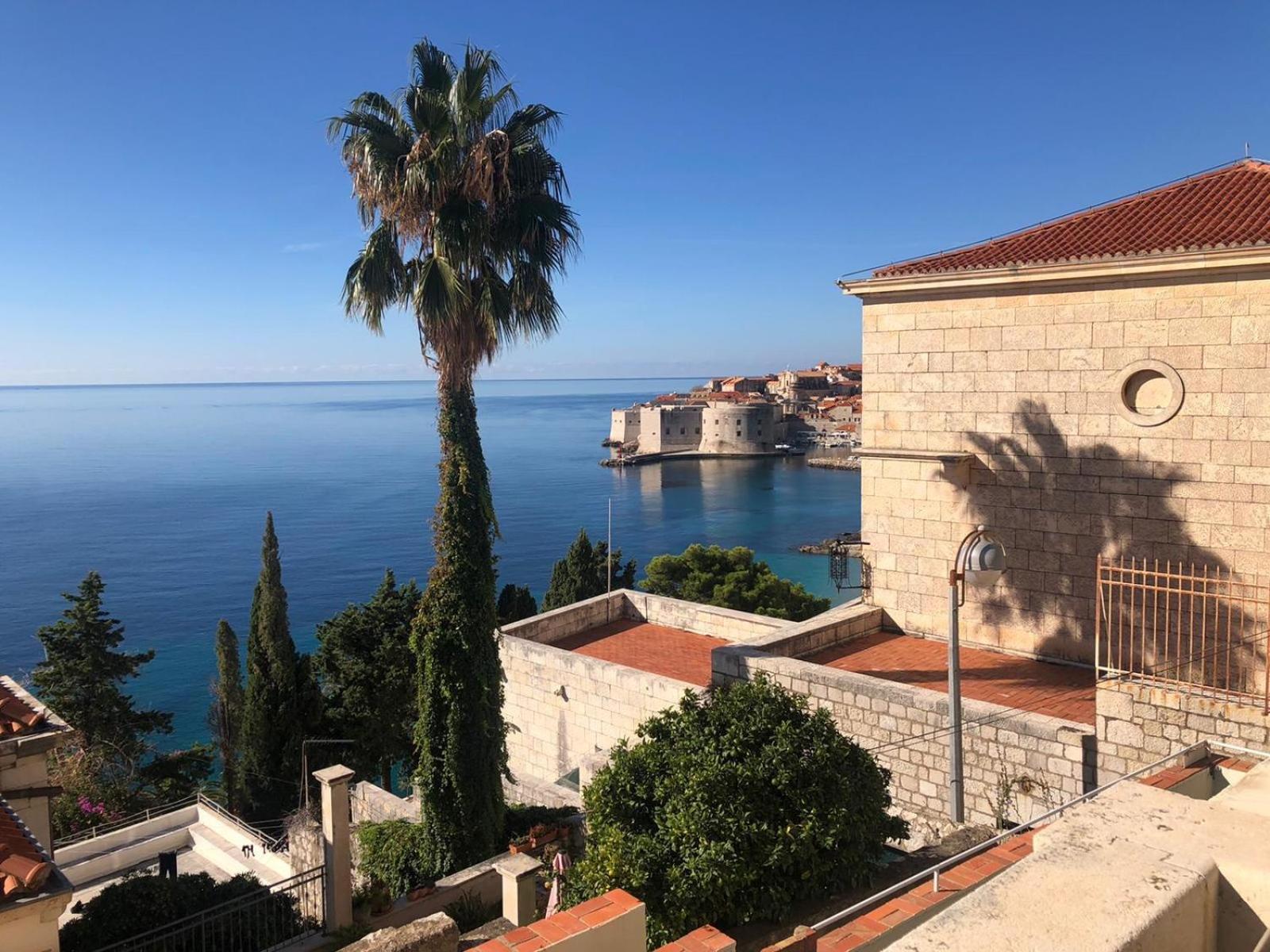 Apartment Niva 2- Stunning Sea View 2 Bedroom