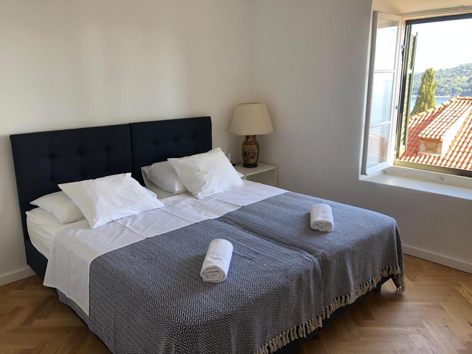 Appartement Niva 2- Stunning Sea View 2 Bedroom *